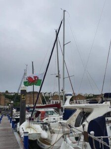 English crews flying the Welsh flag in Cardiff :)